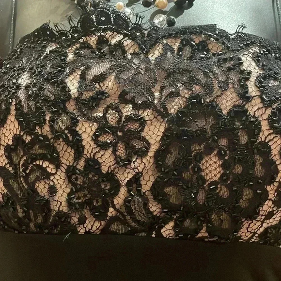 JS Boutique Elegant Dress-Size 10 - Picture 8 of 9